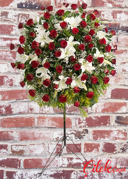 Kırmızı Gül ve Beyaz Lilyum Ferforje
